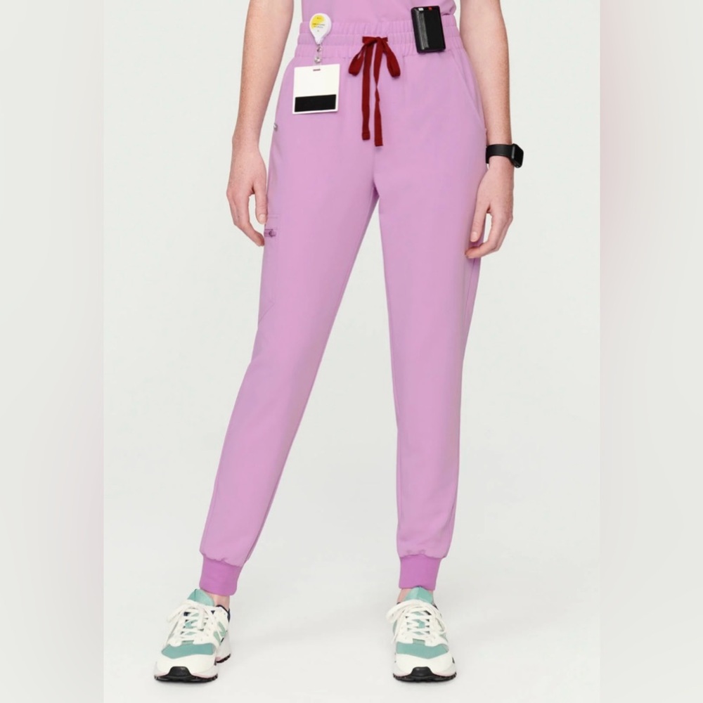 Figs Zamora high waisted jogger scrub pants in dusk size XXS